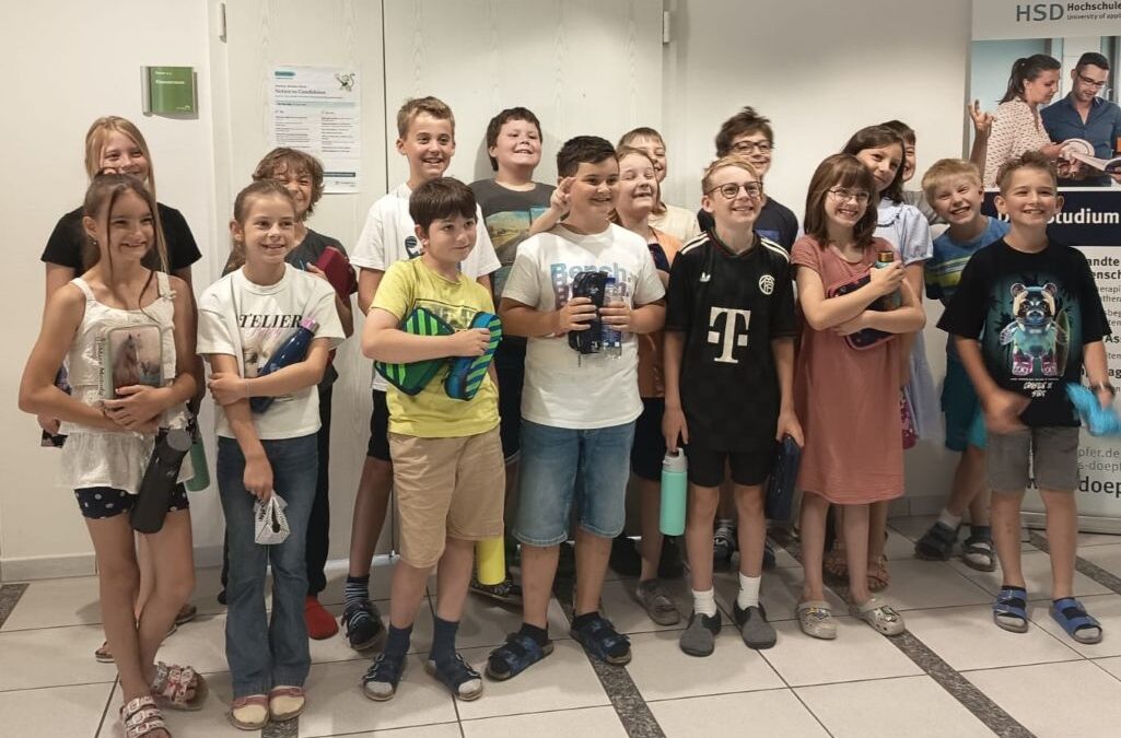 Cambridge English: Kinder stellen ihre Englischkenntnisse unter Beweis